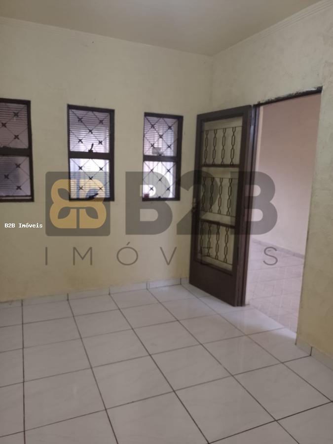 Casa à venda com 2 quartos, 101m² - Foto 6