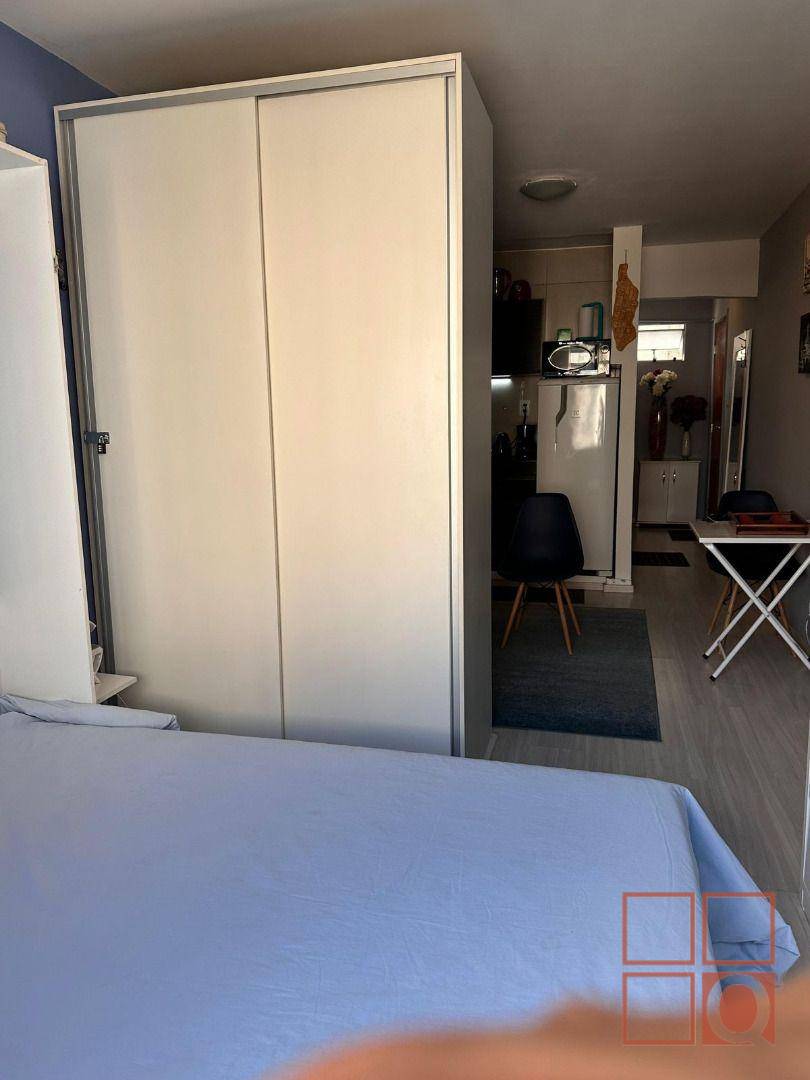 Apartamento à venda com 1 quarto, 28m² - Foto 24