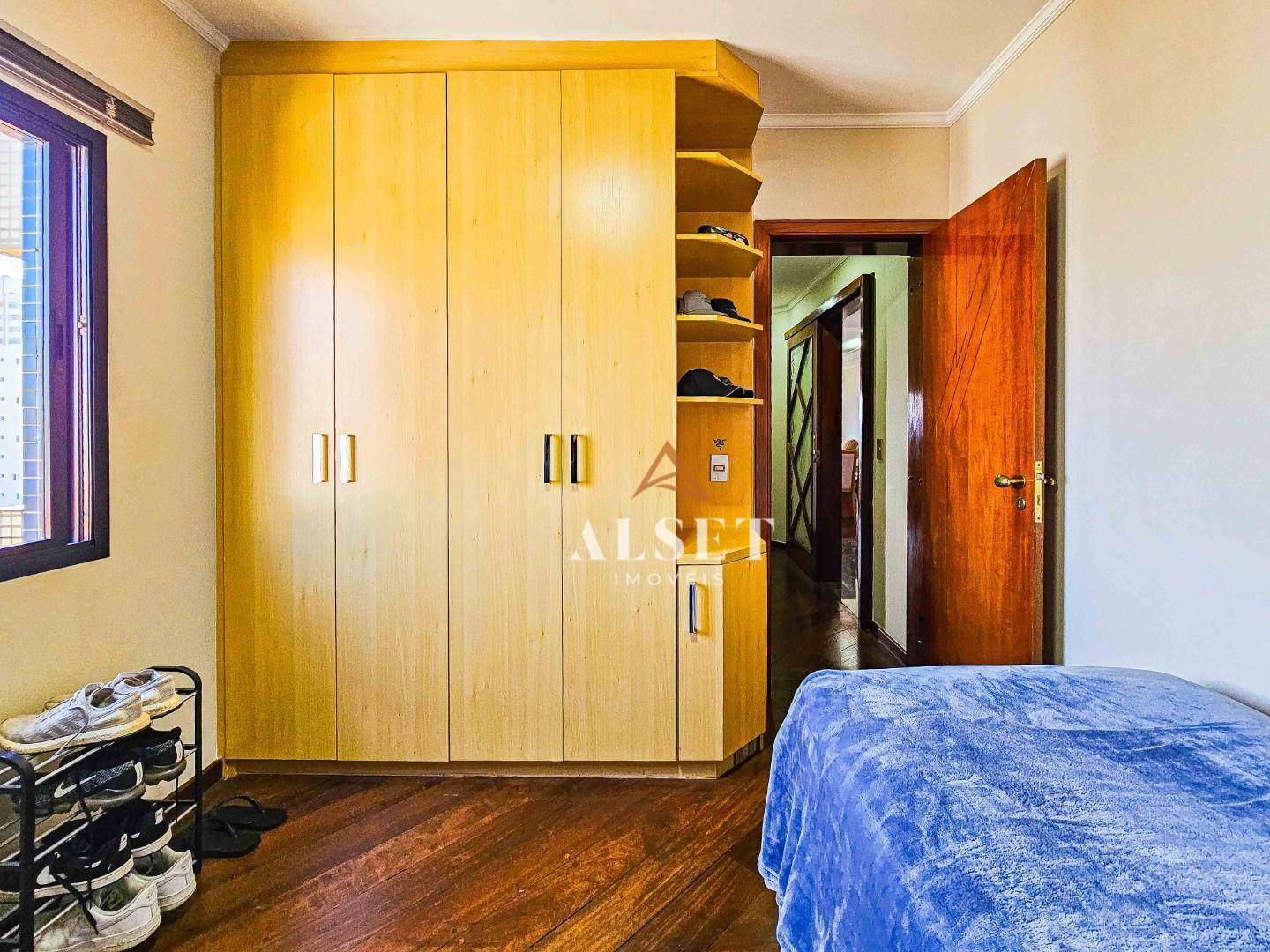 Apartamento à venda com 3 quartos, 125m² - Foto 27