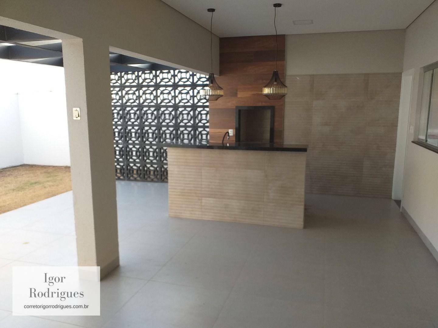 Casa à venda com 3 quartos, 240m² - Foto 16