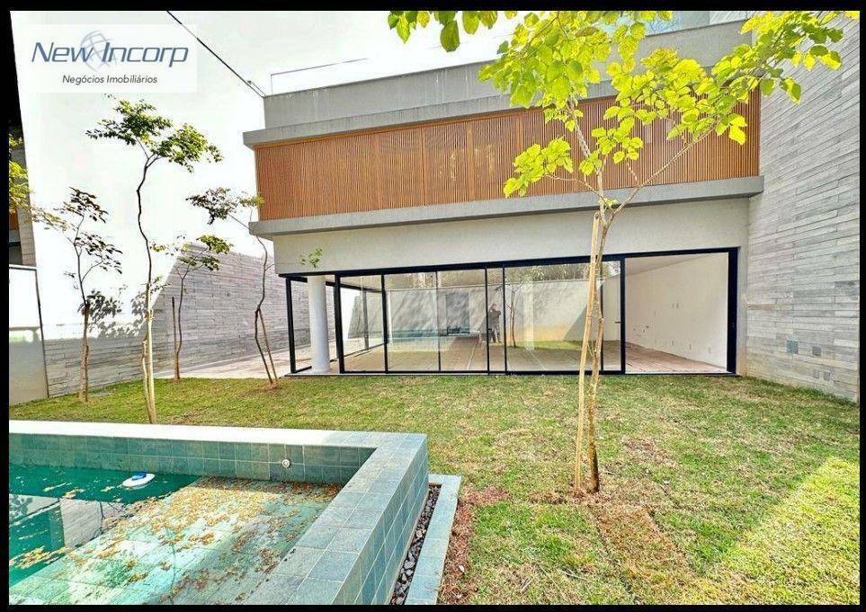 Casa à venda com 3 quartos, 740m² - Foto 31