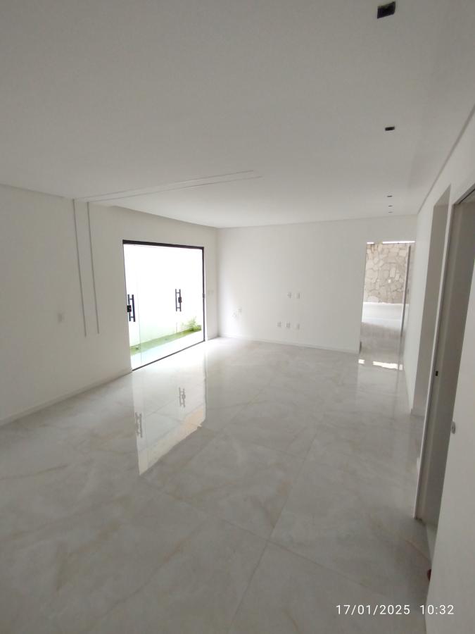 Casa à venda com 4 quartos, 251m² - Foto 12