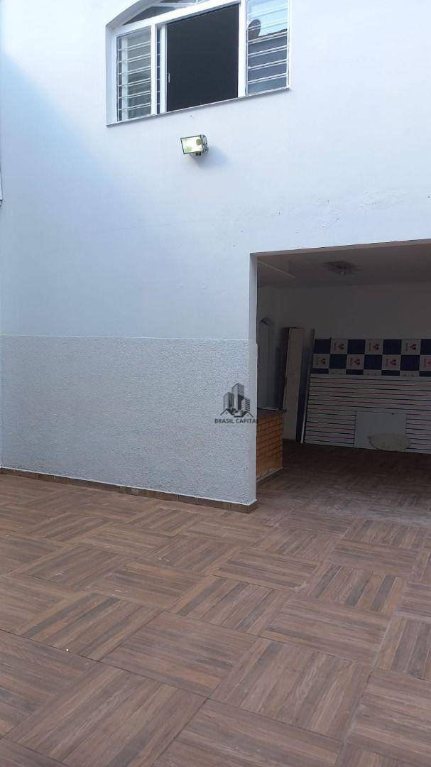 Sobrado para alugar com 3 quartos, 420m² - Foto 27