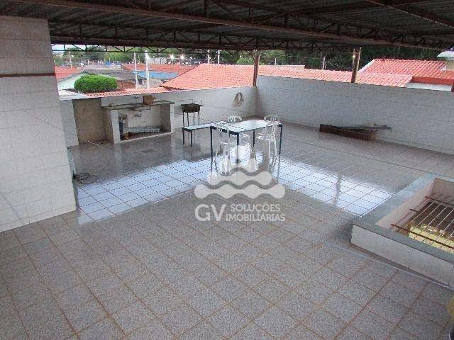 Casa à venda com 3 quartos, 200m² - Foto 19