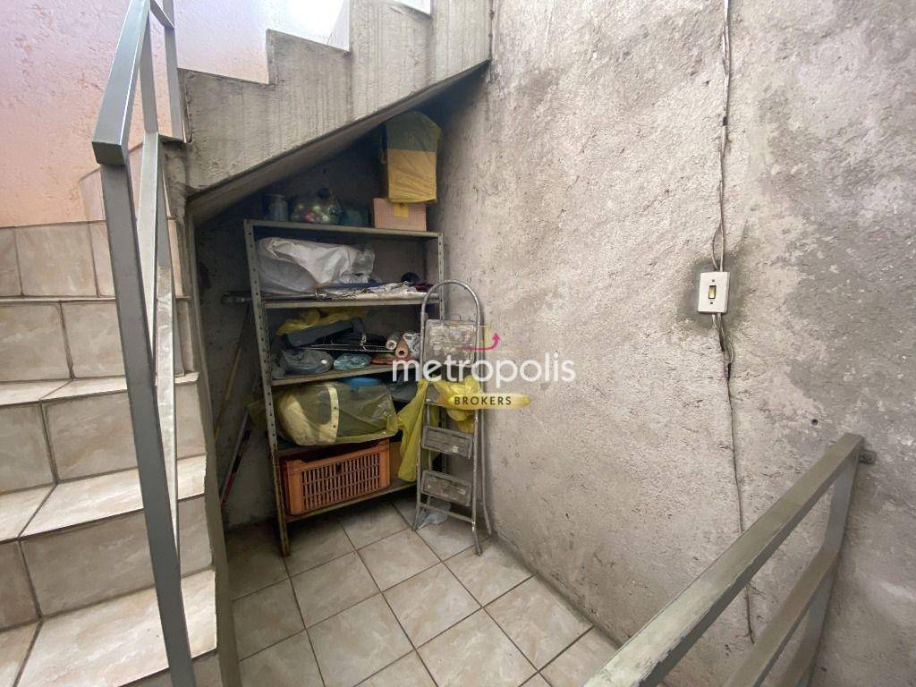 Sobrado à venda com 3 quartos, 252m² - Foto 10