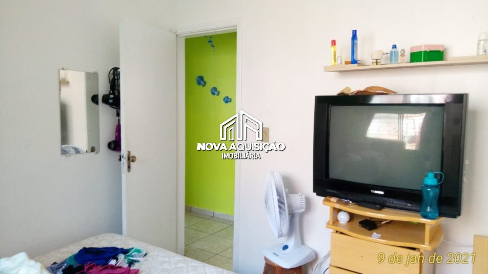 Casa à venda com 2 quartos, 83m² - Foto 10