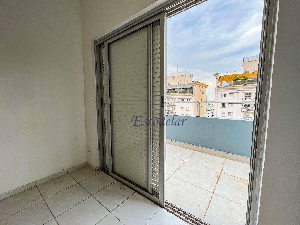 Apartamento para alugar com 2 quartos, 180m² - Foto 4