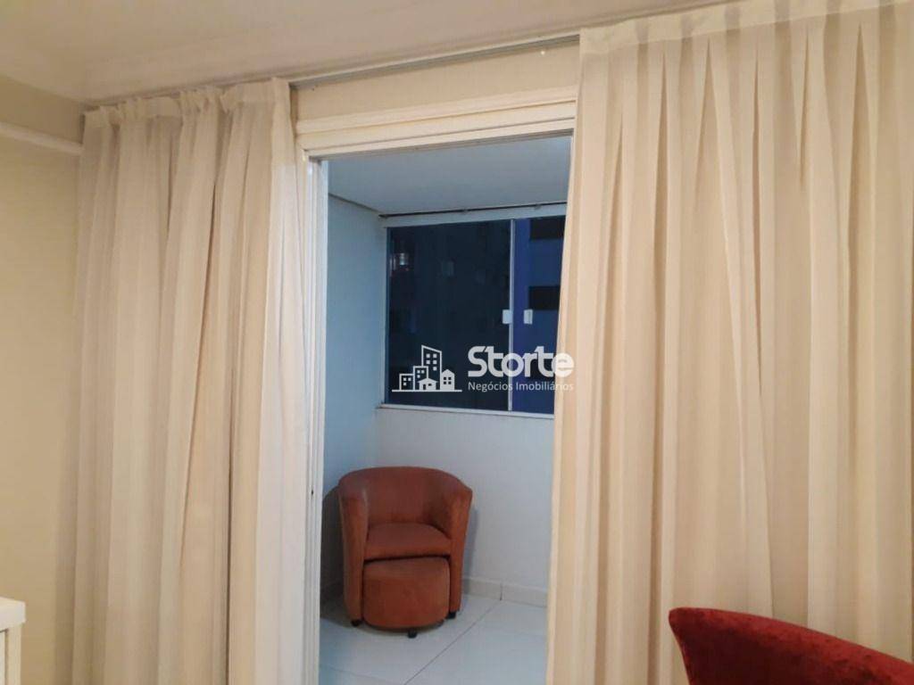 Apartamento à venda com 4 quartos, 161m² - Foto 13