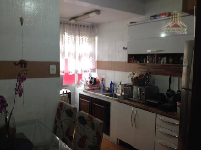 Apartamento à venda com 2 quartos, 62m² - Foto 3