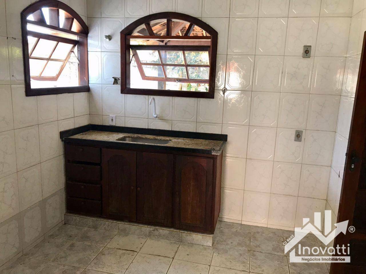 Casa à venda com 2 quartos, 143m² - Foto 14