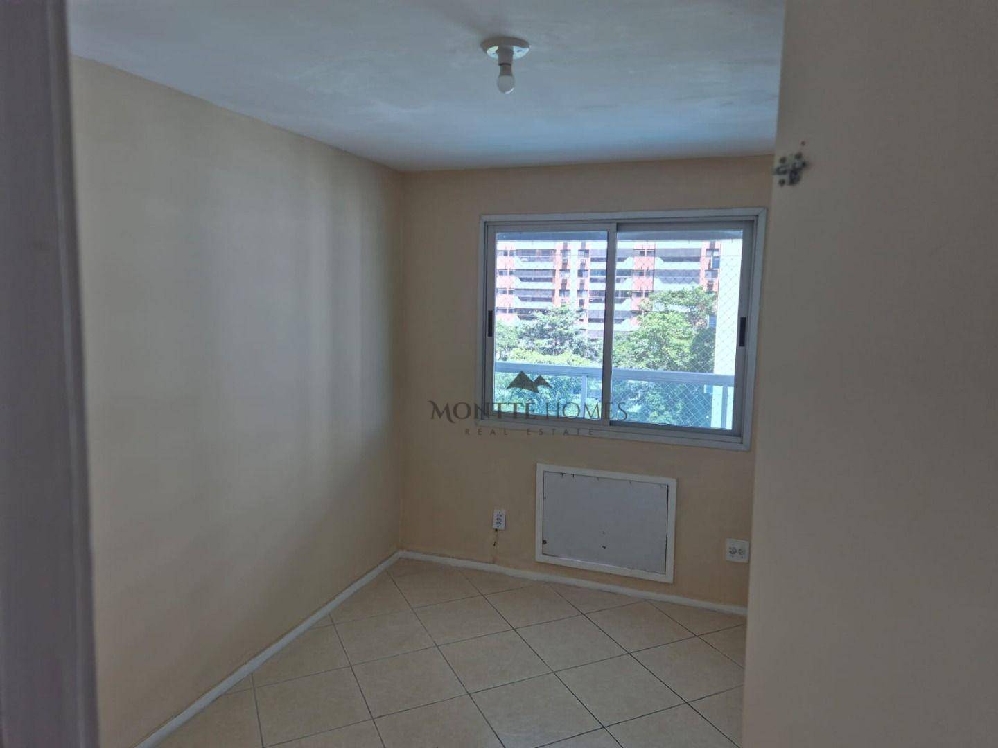 Apartamento para alugar com 3 quartos, 95m² - Foto 18