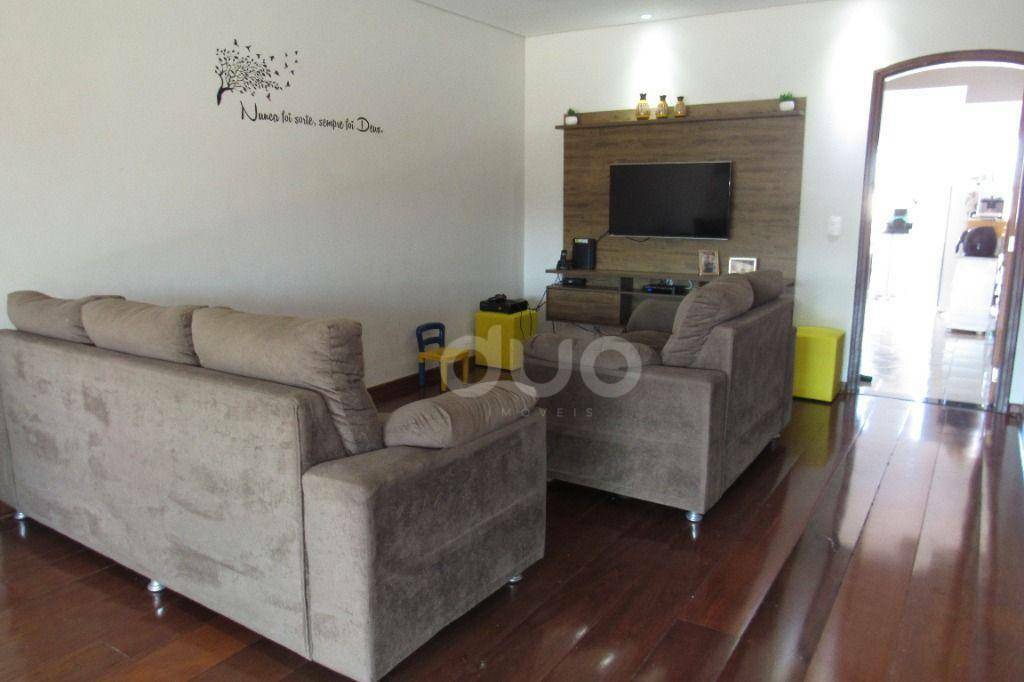 Casa à venda com 2 quartos, 287m² - Foto 2