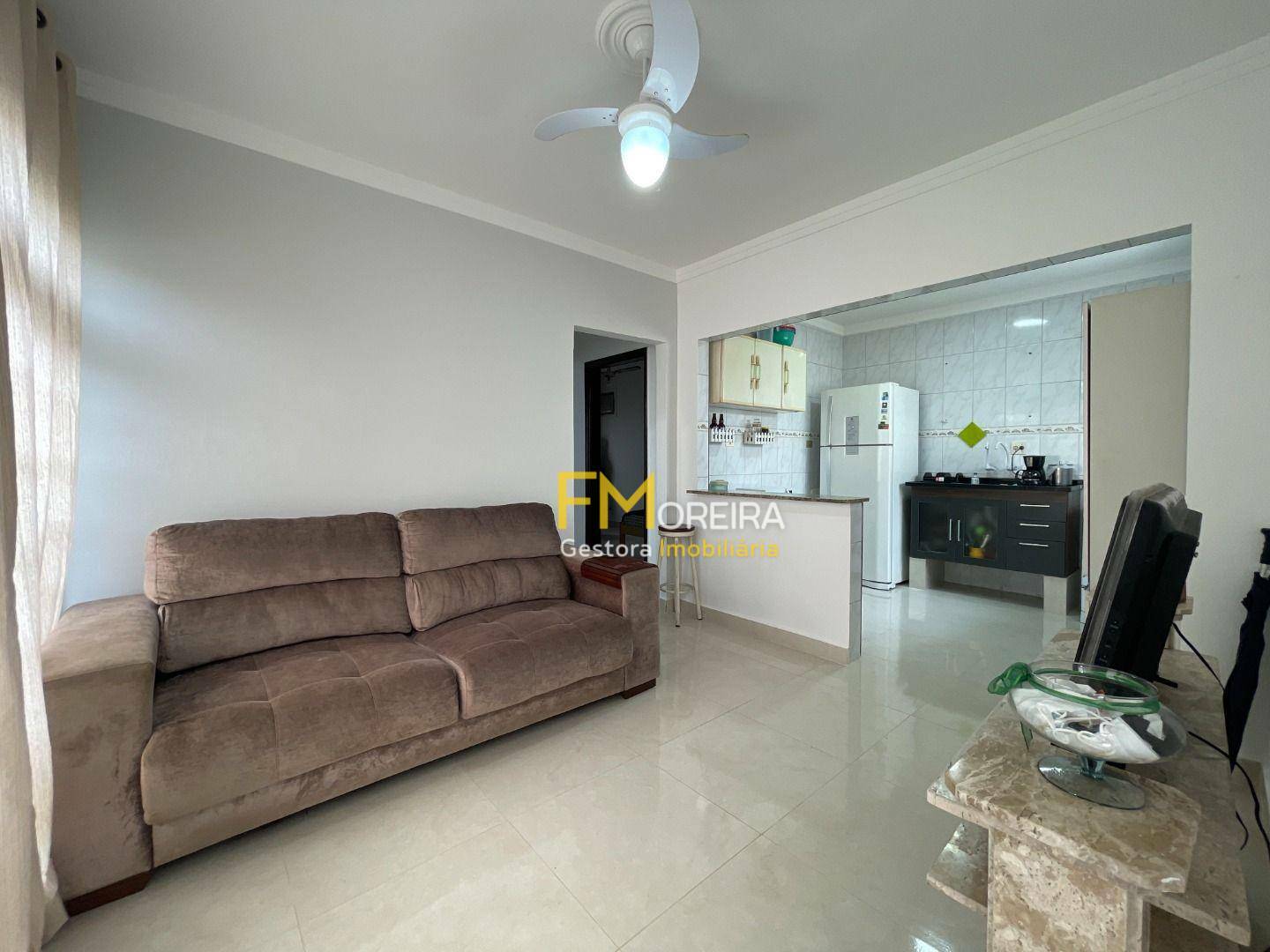 Casa à venda com 2 quartos, 130m² - Foto 12