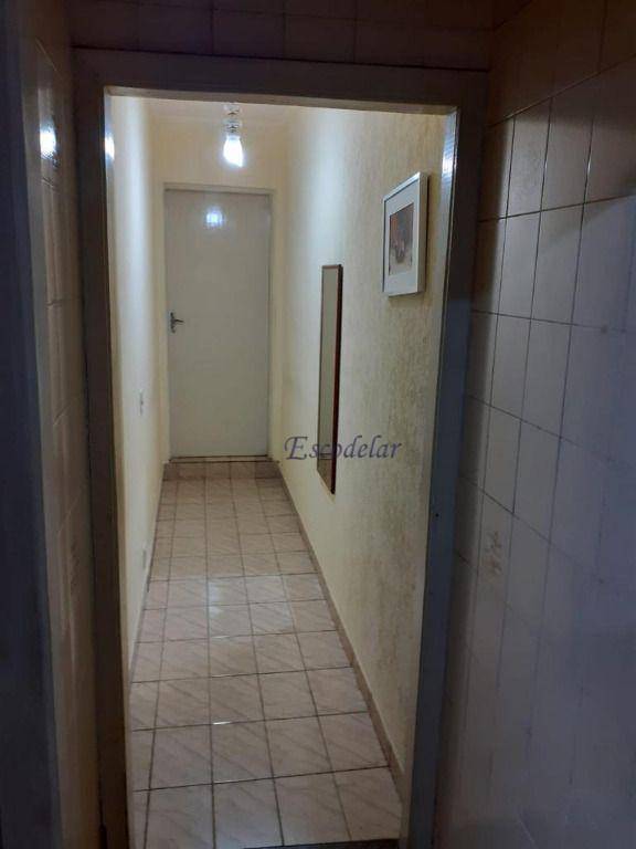 Casa à venda com 2 quartos, 120m² - Foto 1