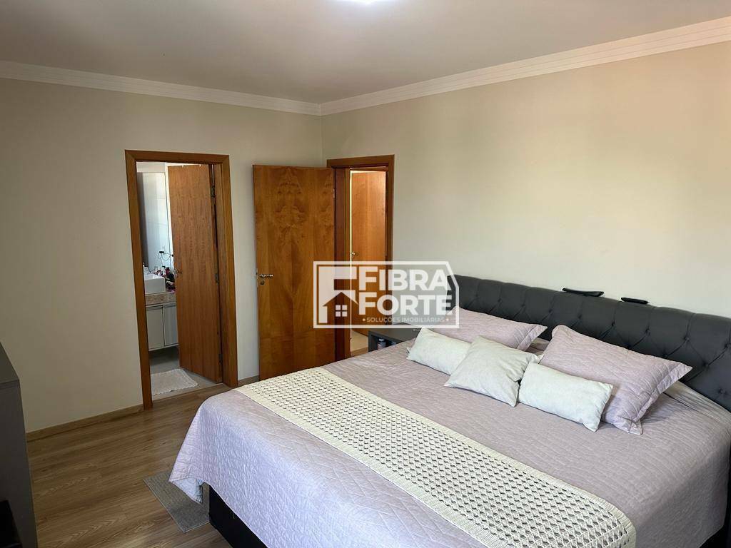 Casa de Condomínio à venda com 3 quartos, 231m² - Foto 15