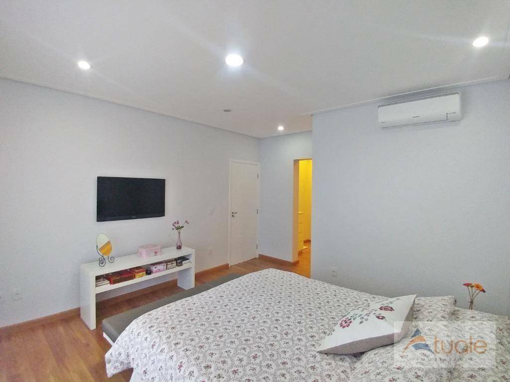 Casa de Condomínio à venda com 3 quartos, 310m² - Foto 25