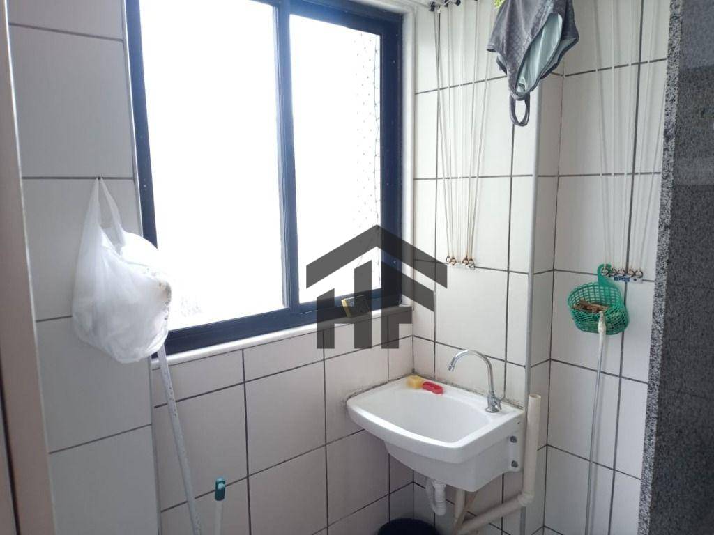 Apartamento à venda com 2 quartos, 78m² - Foto 13