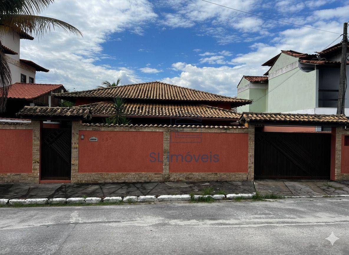 Casa, 4 quartos, 208 m² - Foto 1