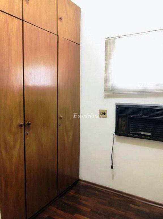 Sobrado à venda com 3 quartos, 303m² - Foto 19