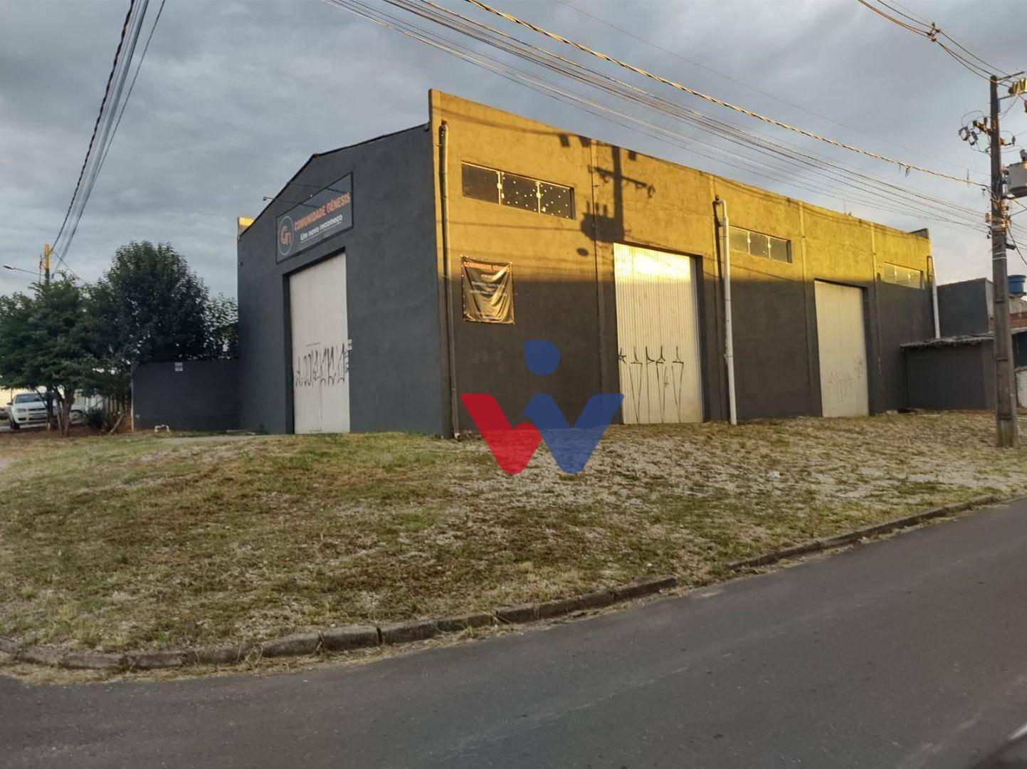 Depósito-Galpão-Armazém à venda, 320m² - Foto 1