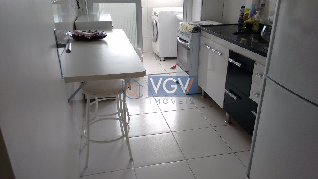 Apartamento à venda com 2 quartos, 65m² - Foto 8