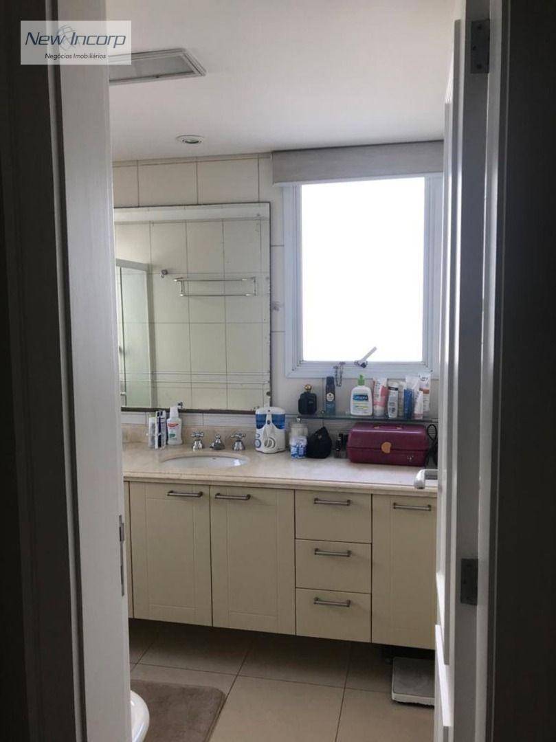 Apartamento à venda com 3 quartos, 155m² - Foto 21