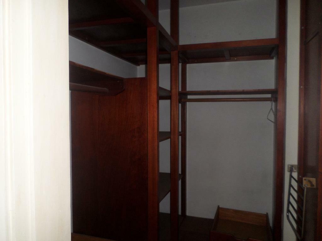 Apartamento à venda com 3 quartos, 91m² - Foto 9