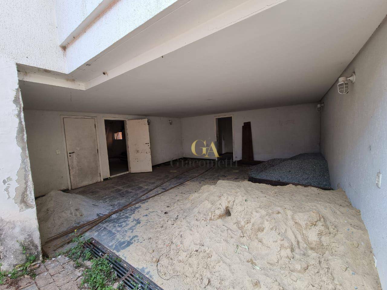 Casa de Condomínio à venda com 6 quartos, 350m² - Foto 3