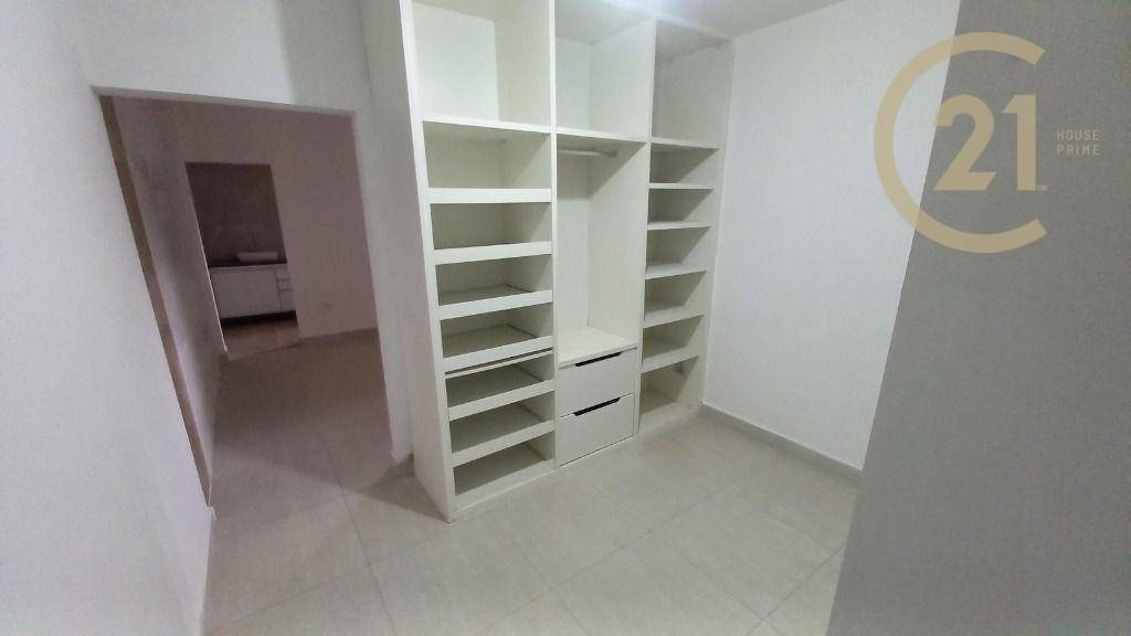 Casa à venda com 3 quartos, 220m² - Foto 30