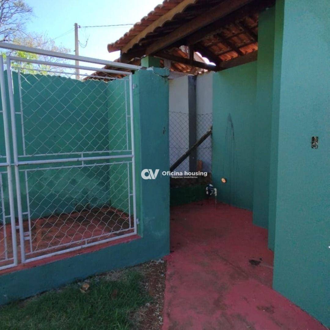 Chácara à venda com 3 quartos, 2500M2 - Foto 4