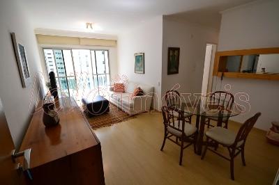 Apartamento para alugar com 2 quartos, 70m² - Foto 1