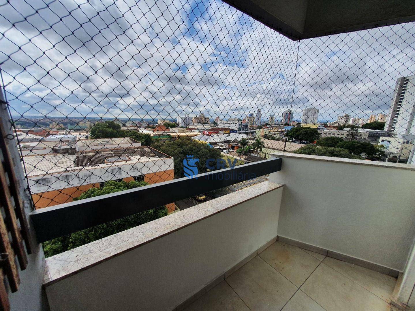 Apartamento à venda com 3 quartos, 95m² - Foto 4