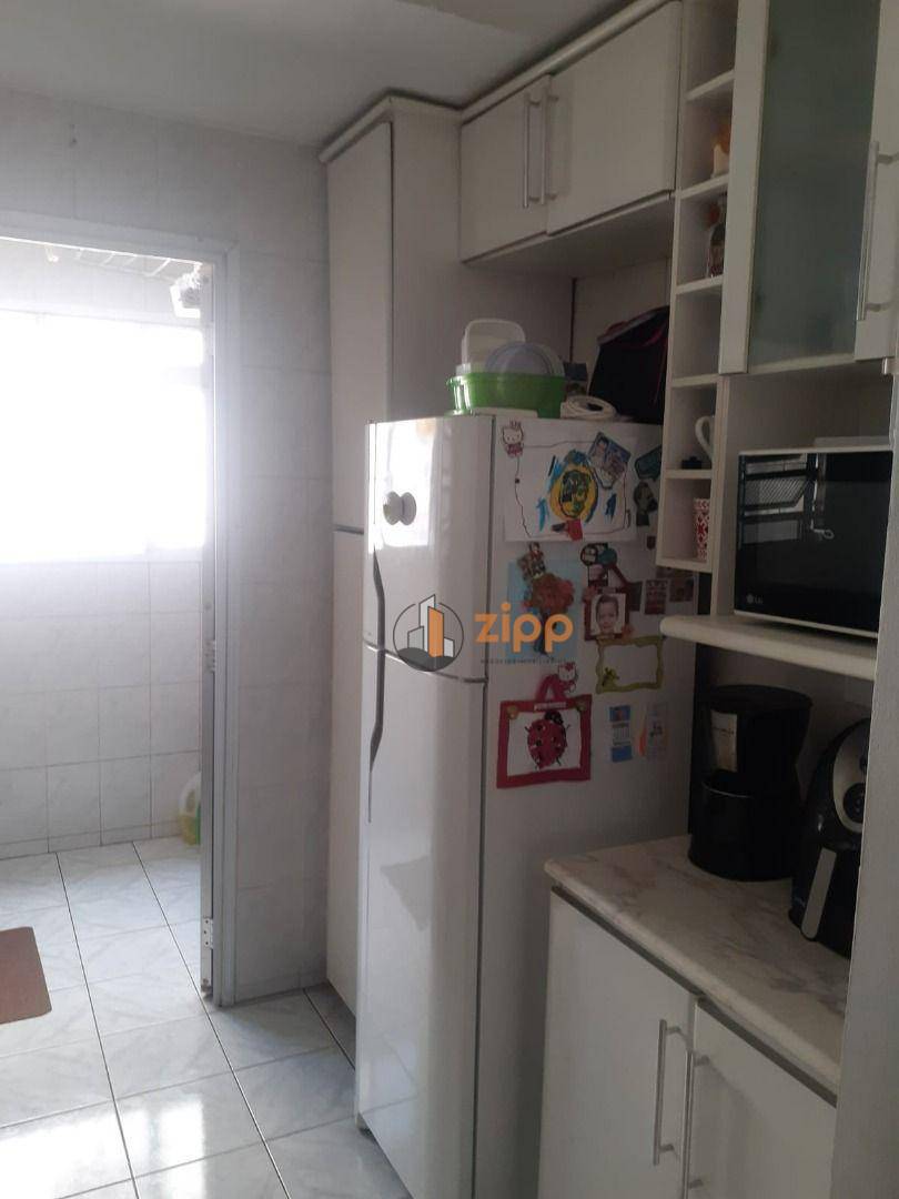 Apartamento à venda com 2 quartos, 63m² - Foto 7