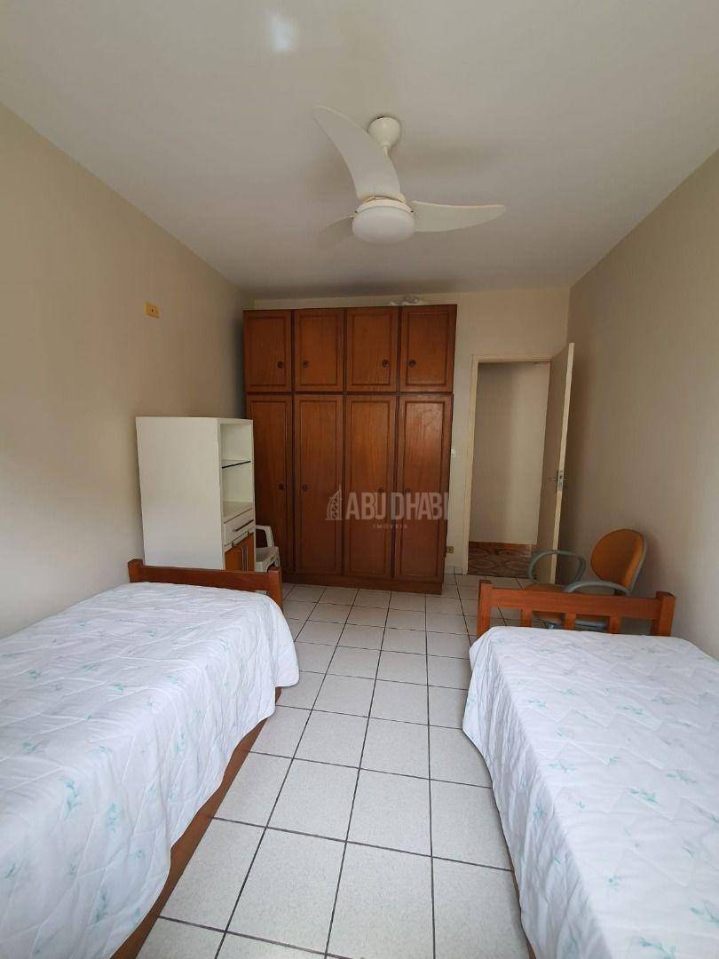 Apartamento à venda com 2 quartos, 75m² - Foto 17