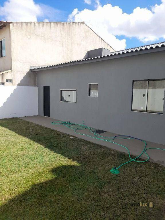 Casa à venda com 3 quartos, 117m² - Foto 12