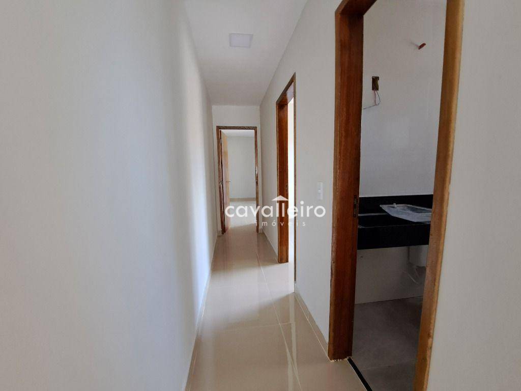 Casa à venda com 2 quartos, 69m² - Foto 13