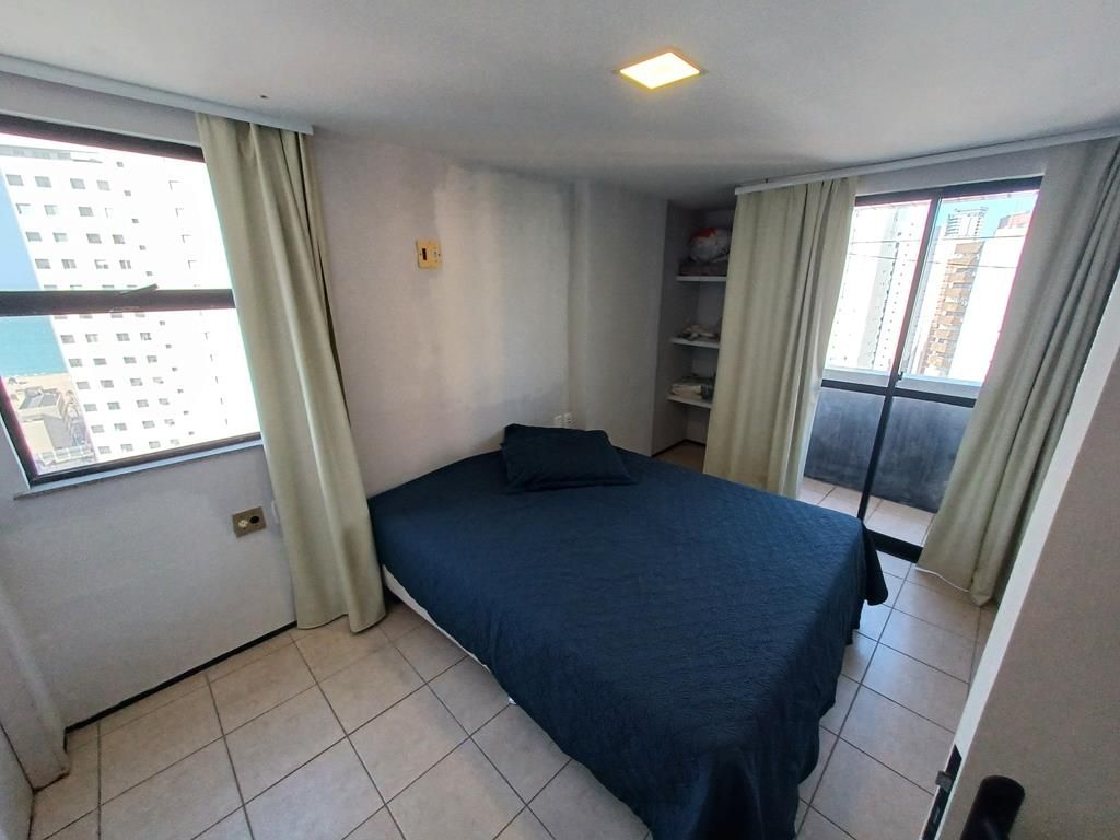 Apartamento para alugar com 3 quartos, 137m² - Foto 14