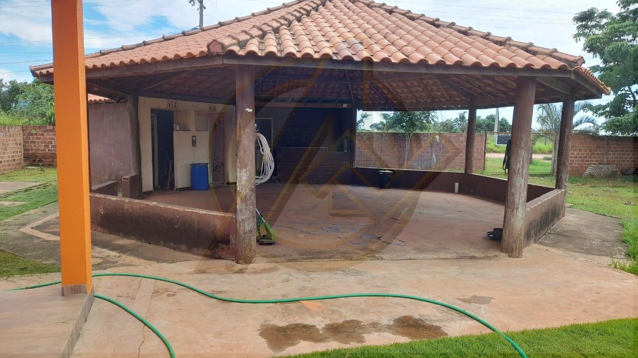 Chácara à venda com 2 quartos, 1260m² - Foto 14