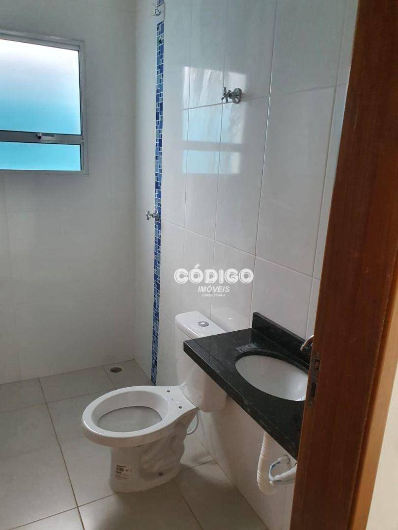 Casa à venda com 2 quartos, 67m² - Foto 11