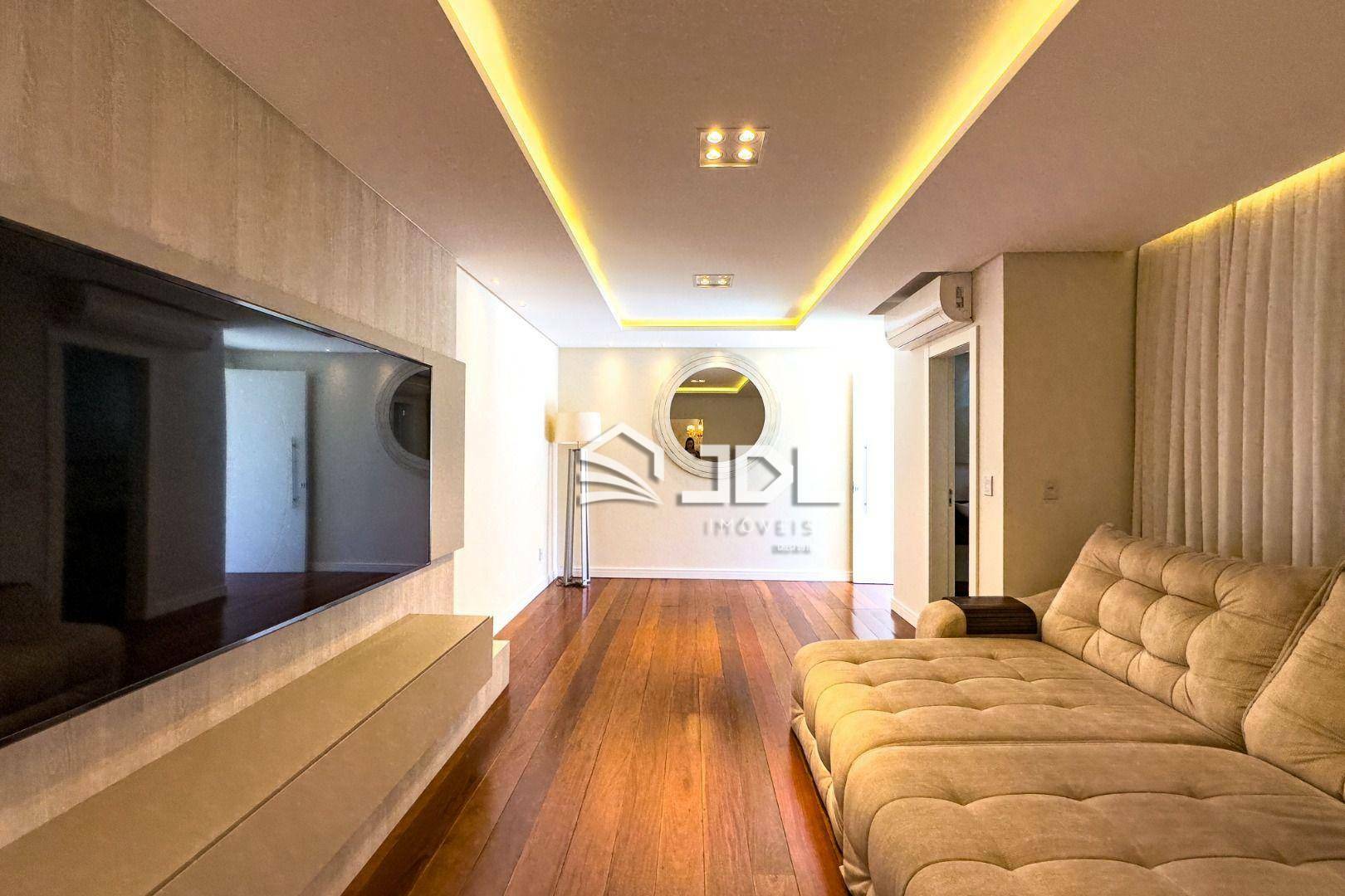 Casa à venda com 3 quartos, 269m² - Foto 21