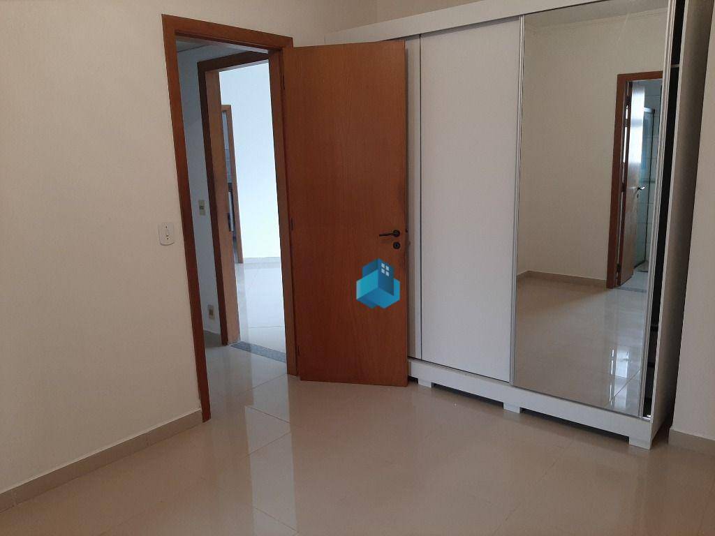 Apartamento à venda com 3 quartos, 94m² - Foto 15