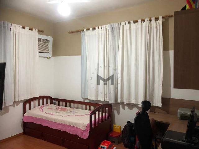 Apartamento à venda com 2 quartos, 70m² - Foto 3