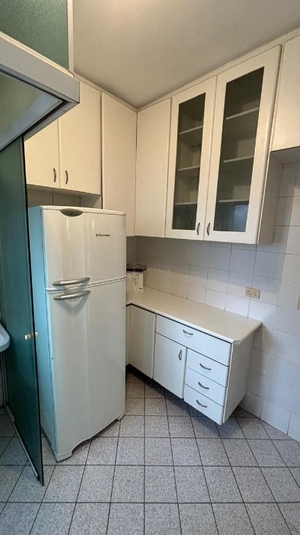 Apartamento para alugar com 3 quartos, 68m² - Foto 5