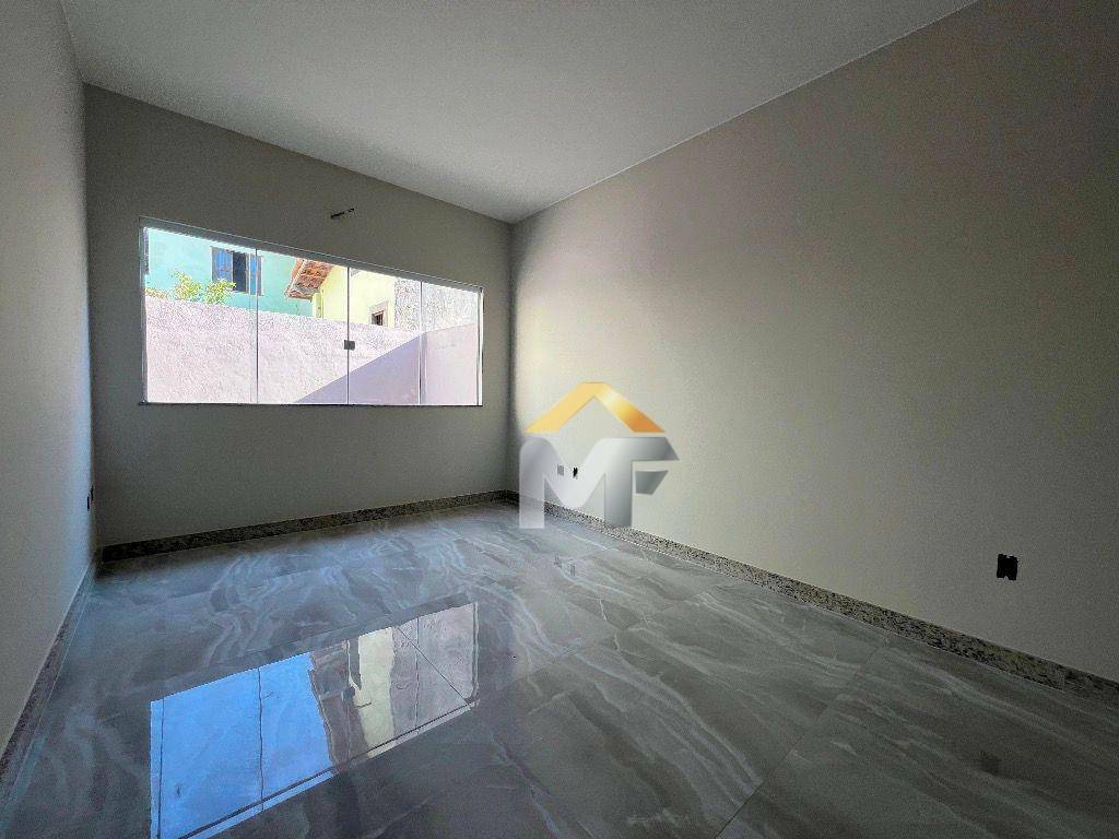 Casa à venda com 3 quartos, 97m² - Foto 19