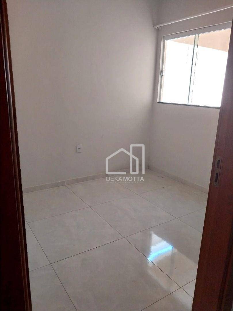 Casa à venda com 2 quartos, 80m² - Foto 11