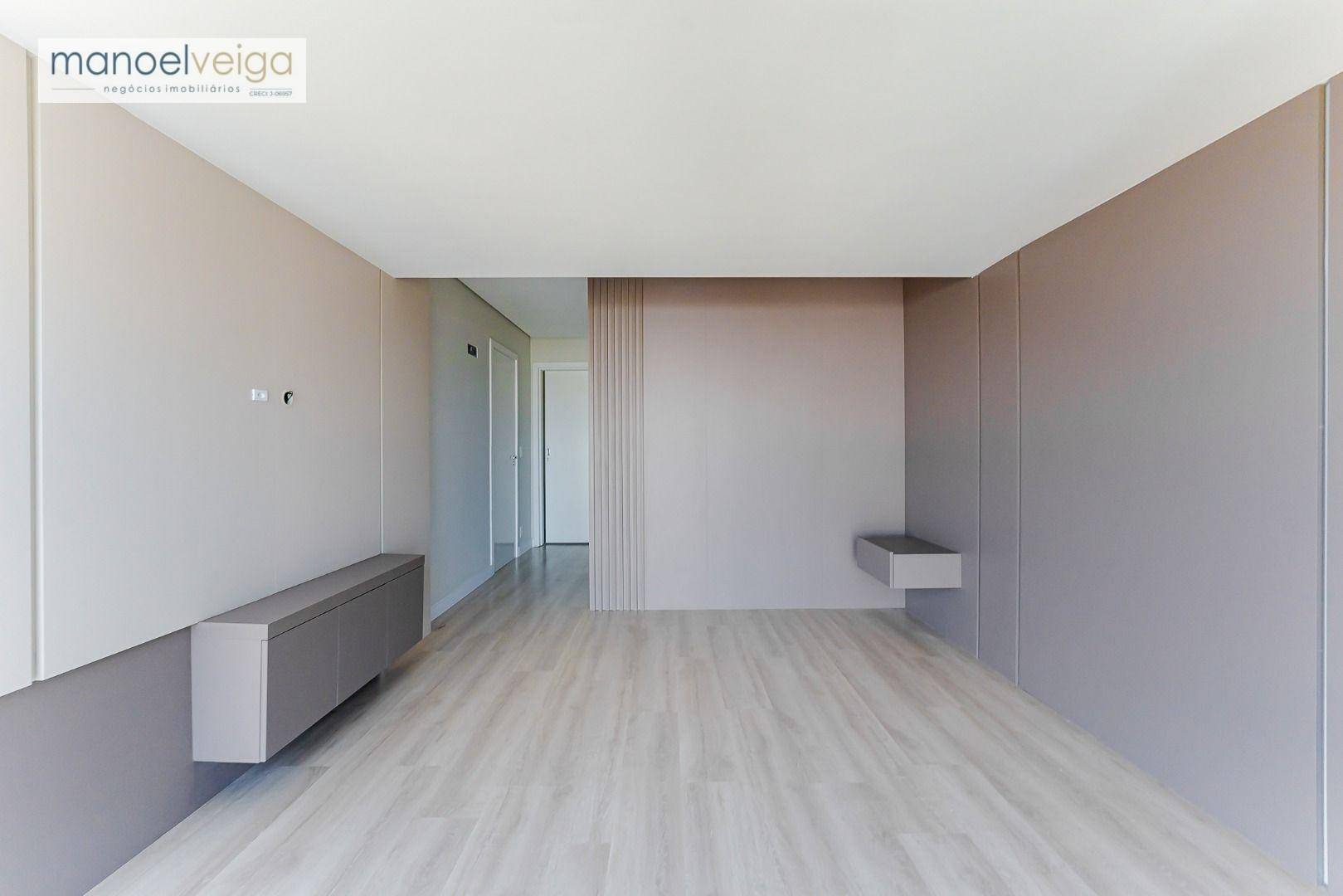 Apartamento à venda com 4 quartos, 151m² - Foto 27