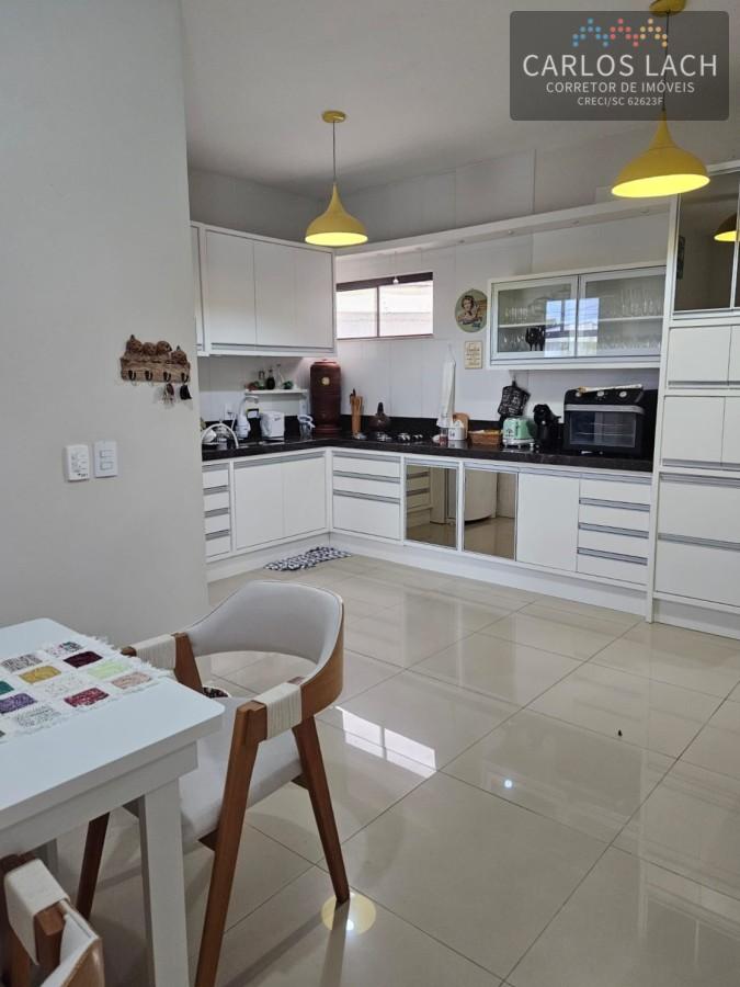 Casa à venda com 3 quartos, 321m² - Foto 17