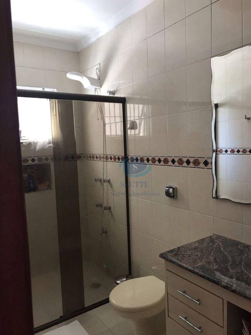 Sobrado à venda com 3 quartos, 216m² - Foto 19