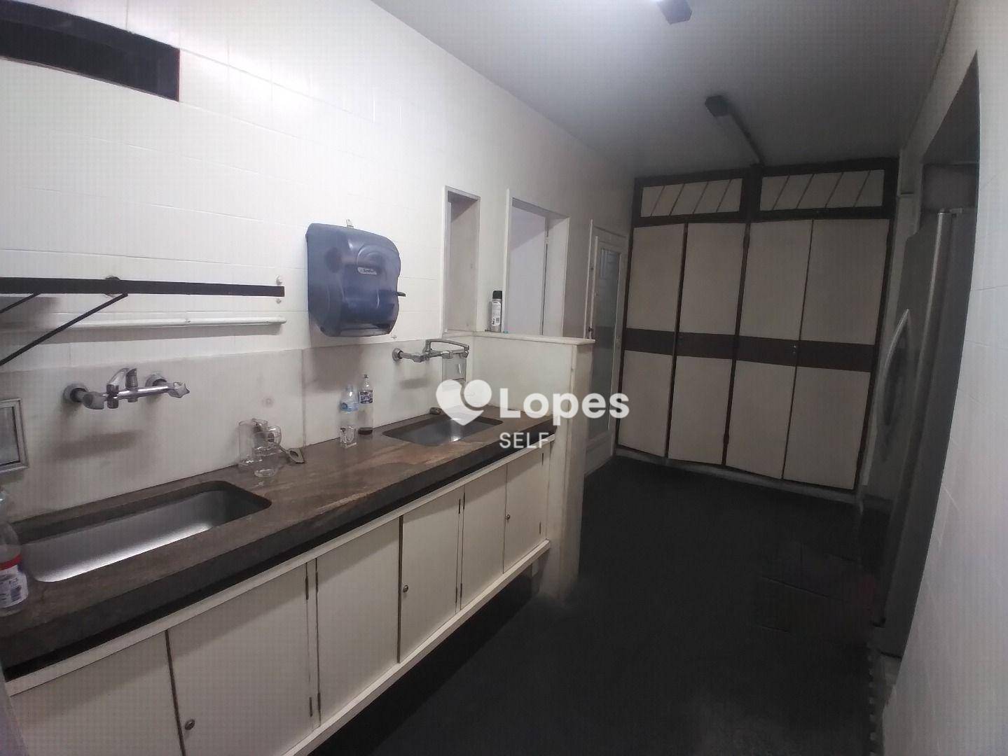 Apartamento à venda com 4 quartos, 250m² - Foto 11