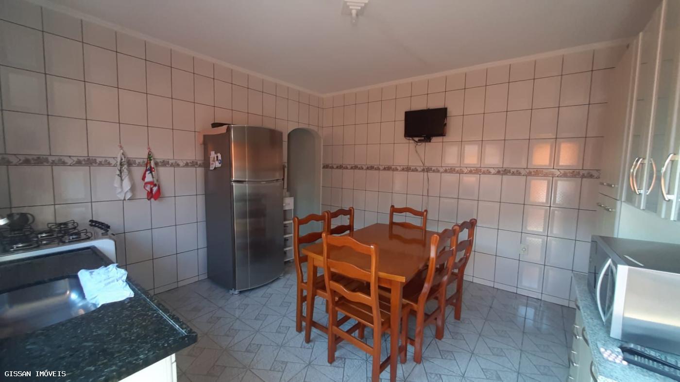 Casa à venda com 2 quartos, 130m² - Foto 21